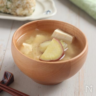 我が家の定番!さつまいもと玉ねぎのみそ汁