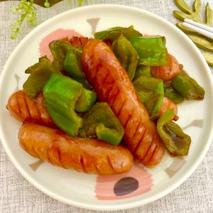 のりのり🐾🎀🤍の作ってみた!投稿(【バル風ソーセージ炒め】お手軽BBQソースがたまらない)