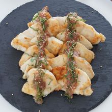鶏胸肉の梅肉ソースがけ