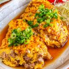 【豚ひき肉と玉子のとろ〜り甘酢だれ】パクパク食べちゃう♡