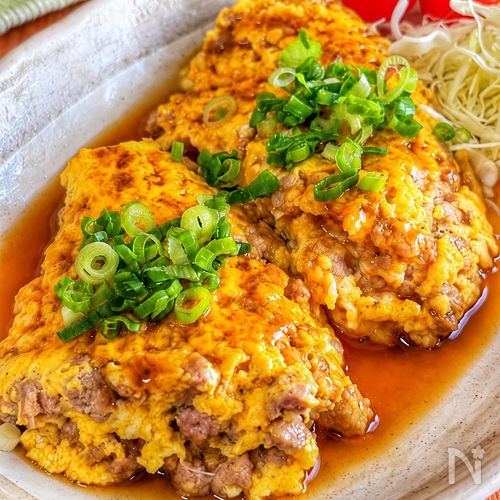 【豚ひき肉と玉子のとろ〜り甘酢だれ】パクパク食べちゃう♡