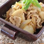 サトイモと豚肉の甘辛炒め、煮物風