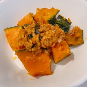 287313の作ってみた!投稿(レンジで簡単♡︎息子の大好物！かぼちゃのそぼろ煮)