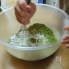混ぜるだけ♪しっとり抹茶パウンドケーキの工程2