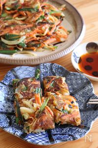 【野菜不足に】にんじんと玉ねぎのチヂミ