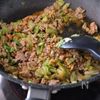 【大人のおつまみ子供のおやつ】キャベツとひき肉のカレーサモサの工程2
