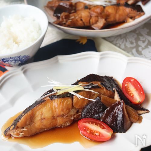 新米に合う ヒラメの煮付け しいたけと長ねぎ添え