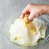 副菜なのにめっちゃ豪華！【キャベツとトマトのミルフィーユ】の工程1