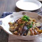 レンジで簡単！！なすと鶏ひき肉と塩昆布のぽん酢蒸し