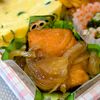 まゆのの作ってみた!投稿(白いごはんと相性抜群!新玉ねぎと塩鮭のポン酢炒め)