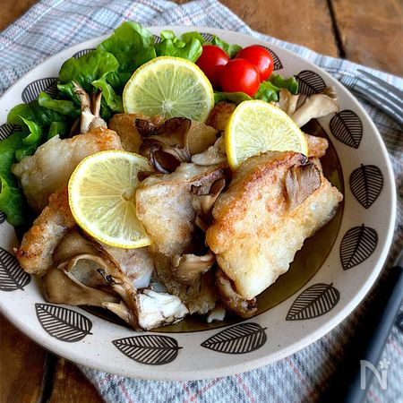 ごはんにビールに 簡単たらのムニエル まいたけレモン添え By おねこ レシピサイト Nadia ナディア プロの料理家のおいしいレシピ