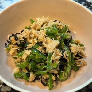 968467の作ってみた!投稿(危険！塩昆布で無限に食べちゃう『塩昆布ツナピーマン』)