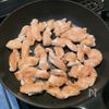 焼いてタレをからめるだけ♪「鶏むねヤンニョムチキン」の工程2