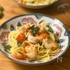 簡単満足♪えびとトマトのバジルペペロンチーノ