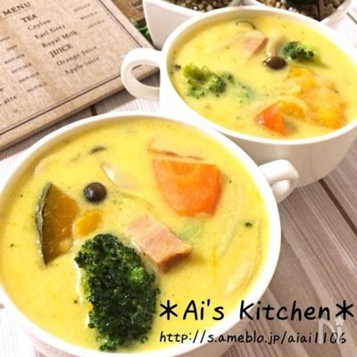 ほっこりかぼちゃであったまる♡牛乳で簡単かぼちゃのシチュー♡