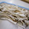 キノコの風味が美味しい「ペペロンチーノ」の工程6