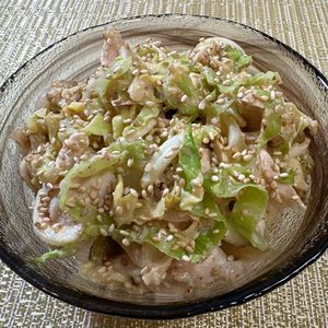 楽ラク手抜キッチン🐶🐾の作ってみた!投稿(レンジで簡単♪【春キャベツとささみのごまマヨあえ】)