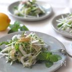 香菜のサラダ　さっぱりナンプラードレッシング♪
