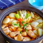 かつお粉が決め手！お餅と鶏肉のお鍋