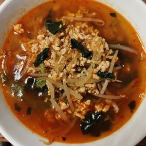 ゆの作ってみた!投稿(簡単旨すぎ♡我が家流『辛麺』〆が最強に美味しい！！)