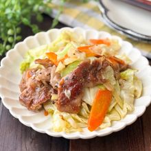 キャベツと豚肉のオイマヨ炒め