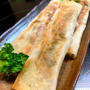 ゆかりの作ってみた!投稿(【春巻き餃子】これは簡単！パリッとジューシー♪)