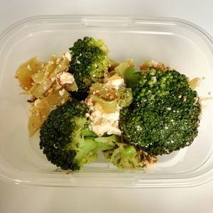 曖昧の作ってみた!投稿(給食の人気副菜✨【ブロッコリーのおかかチーズ和え】)