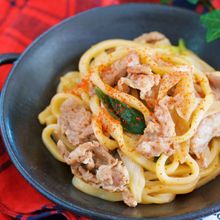 解凍不要♪味がしみしみ♪『ワンポット de すき焼きうどん』