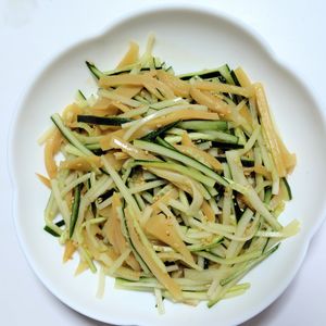ふうかの作ってみた!投稿(【メンマときゅうりの うま和え】ぱぱっと作れる時短おつまみ！)