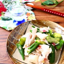 鶏むね肉とたたききゅうりのとろねば梅あえ【レンジ・作り置き】