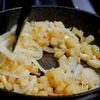 普通のオムレツには戻れない、かも！【スパニッシュオムレツ】の工程3