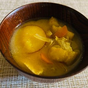 puricoの作ってみた!投稿(【さつまいもと油揚げのお味噌汁】やさしい甘味が味噌と合う！)