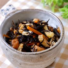 簡単副菜『レンジで作る☆ひじきの煮物』