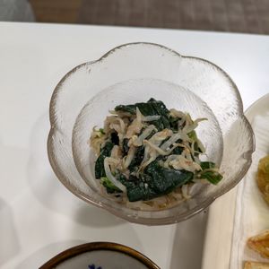 MYN1205の作ってみた!投稿(もやしとピーマンの《おかかにんにく♡味噌サラダ》)