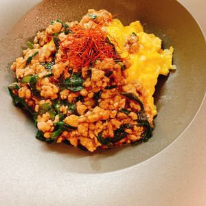 りんの作ってみた!投稿(ひき肉とニラのあんかけ卵丼)