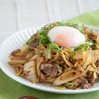 甘旨！すき焼きそば・味の決め手は【すき焼のたれ】