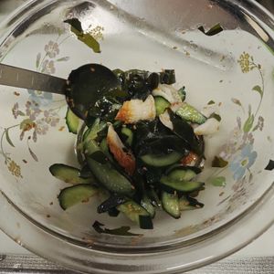 かおりんりんの作ってみた!投稿(【調理5分♡︎韓国風！きゅうりとわかめの腸活サラダ】)