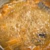 【鮭バター醤油パスタ】フライパンひとつで完成!の工程2