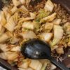 ご飯がすすむ!材料たった2つで超簡単【麻婆白菜】の工程2