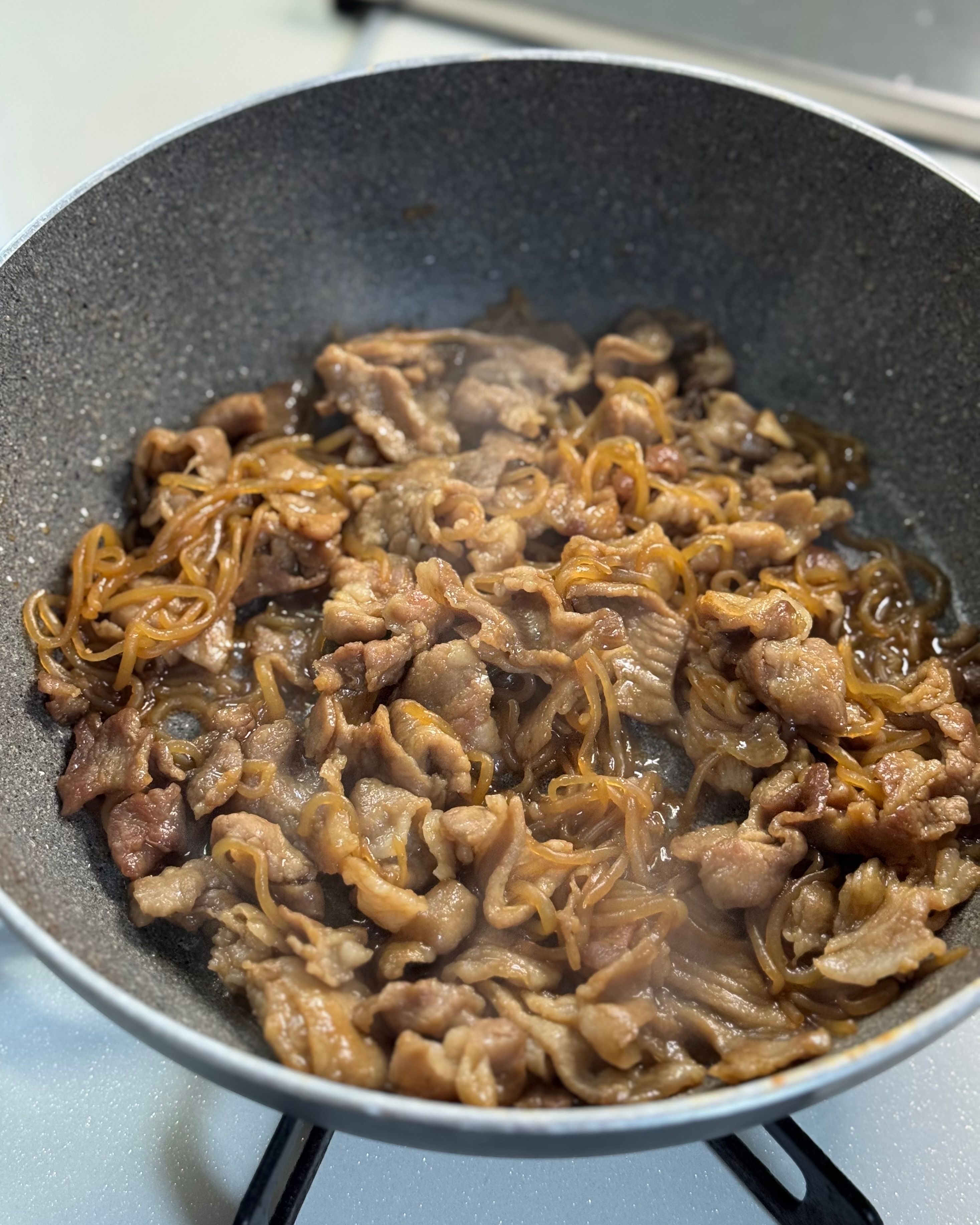 ❤煮込み・焼く・炒める/1台多役❣毎日の調理が楽しみになる♪❤万能フライパン ❤煮込み・焼く・炒める/1台多役❣毎日の調理が楽しみになる♪❤万能