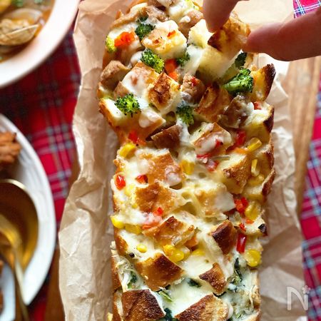 パンに挟んで焼くだけ プルアパートブレッド By るみ レシピサイト Nadia ナディア プロの料理家のおいしいレシピ