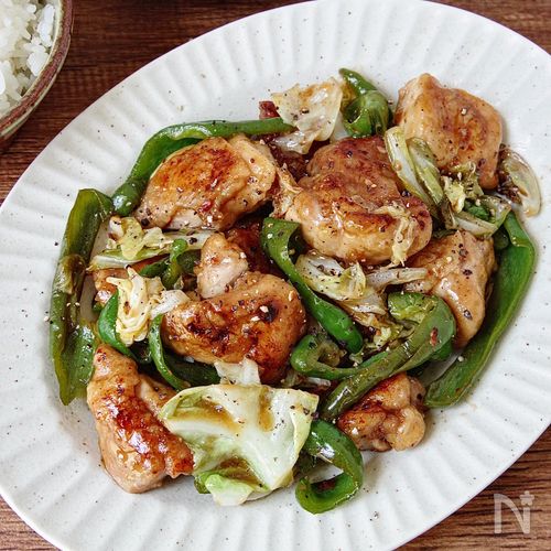 【鶏肉とお野菜のオイポンだれ炒め】こってり美味しい♪