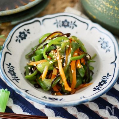 『5分で出来る！』ピーマンとにんじんの塩昆布ナムル