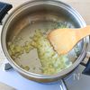 野菜だけで満足！『いんげんとじゃがいものカレー』の工程2