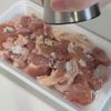 【ズボラチキンピラフ】入れて放置で簡単美味い。の下準備