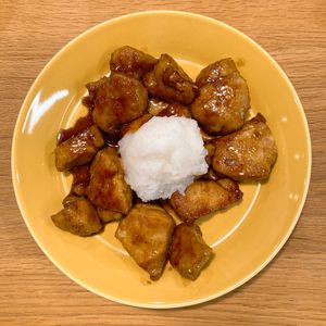 ちちうえ@料理に目覚めたパパ🥹の作ってみた!投稿(調味料これだけ！ポン酢で楽ちん♡【おろしそ甘酢だれチキン】)
