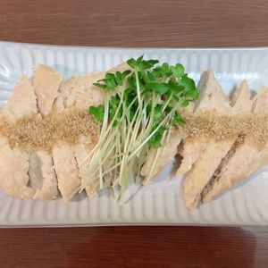 そうちゃんまま。の作ってみた!投稿(【ダイエット中にも】塩麹で簡単すぎる♡サラダチキン)