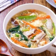 【小松菜と卵のとろみ中華スープ】ごま油香る♬栄養満点スープ♡