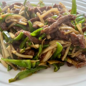 Shinoの作ってみた!投稿(青椒肉絲(チンジャオロースー)。)