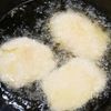 【ソースチキンカツ丼】冷凍チキンカツで手間抜き！の工程1